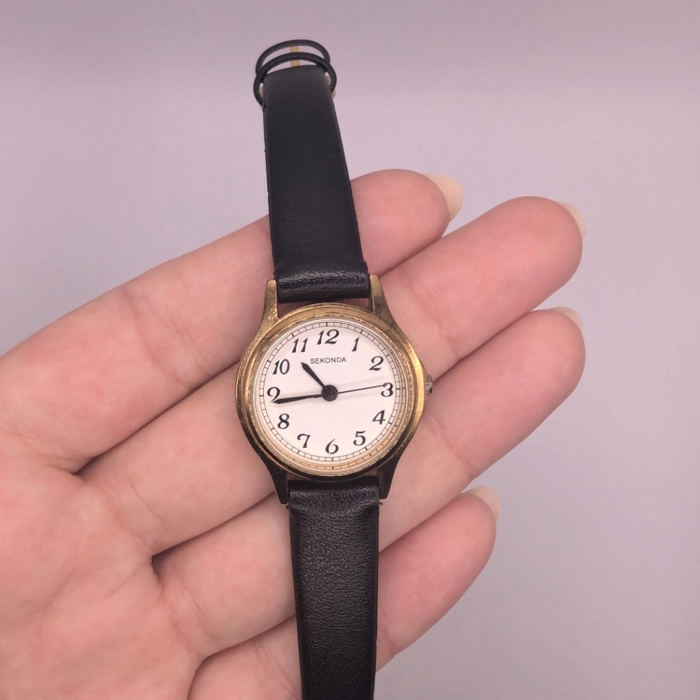 Vintage Sekonda watch